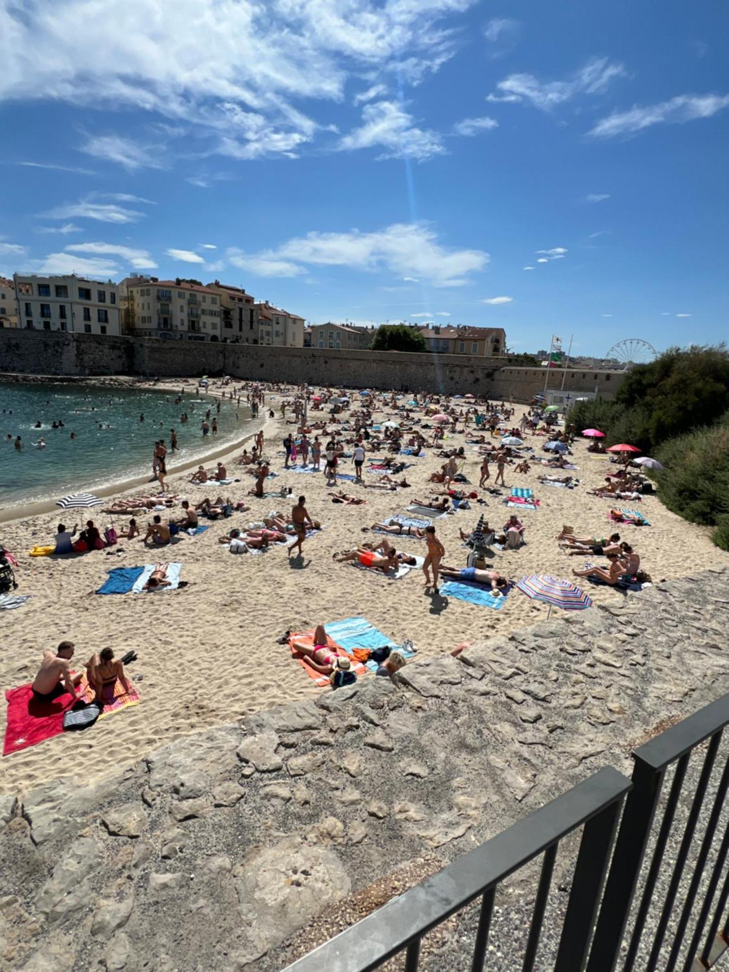 Готель Location Cote D Azur Антіб Екстер'єр фото