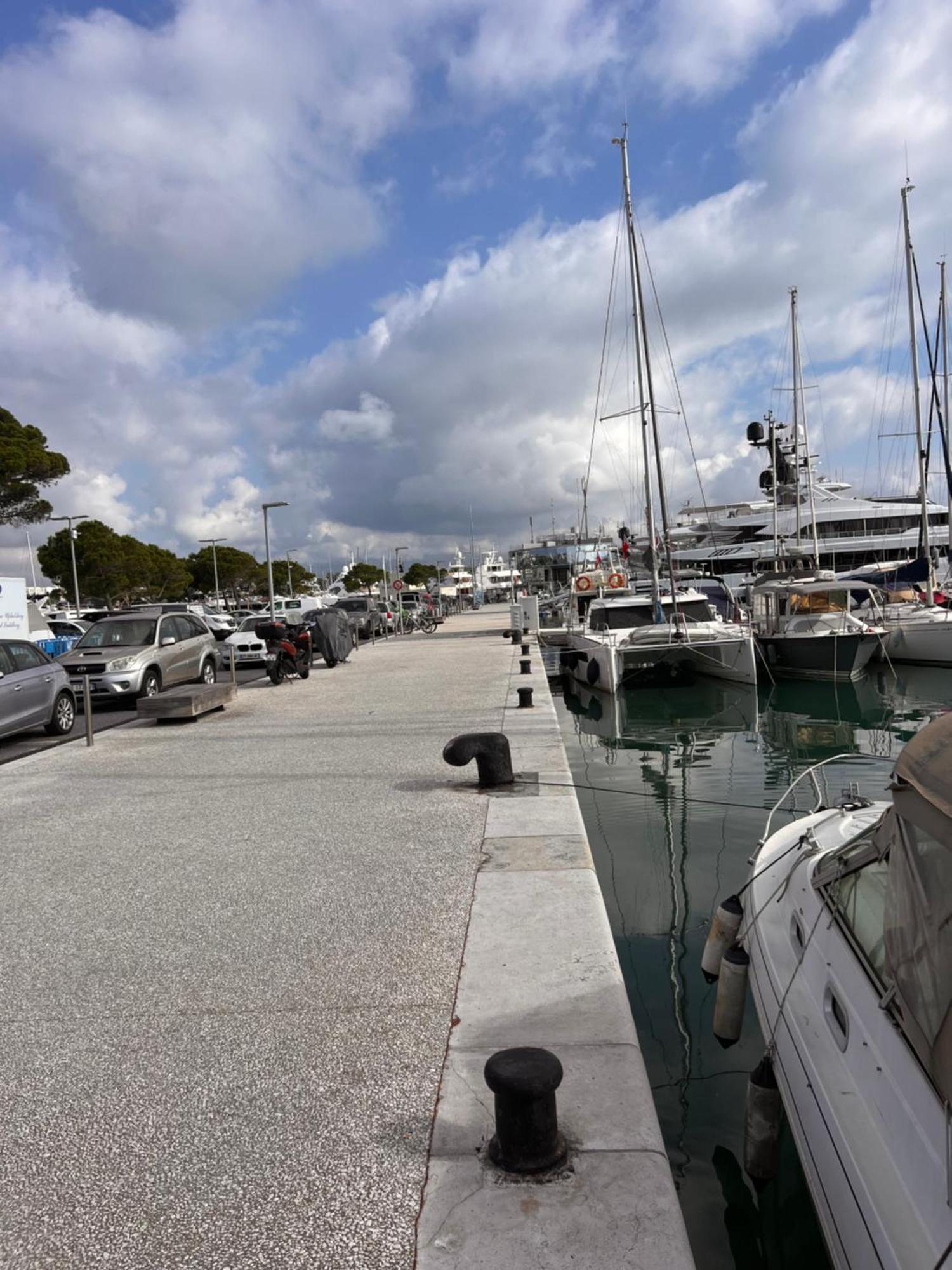Готель Location Cote D Azur Антіб Екстер'єр фото